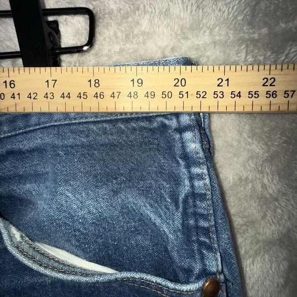 Vintage Wrangler Jeans Mens 40x32 Blue Denim 31MWZPW Relaxed Cowboy Cut Made USA - Picture 6 of 13